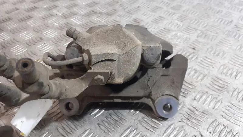 Pinza Freno Delantera Derecha para Audi A6 Berlina (4F2)