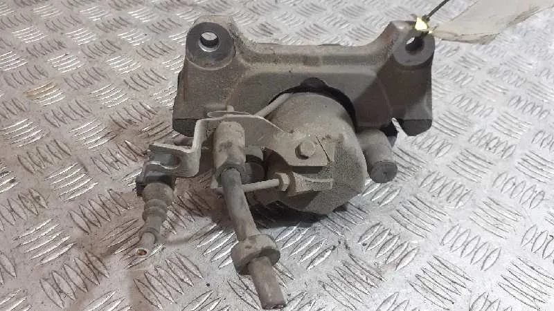 Pinza Freno Delantera Izquierda para Audi A6 Berlina (4F2)
