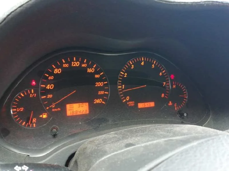 Cuadro Instrumentos para Toyota Avensis Berlina (T25)