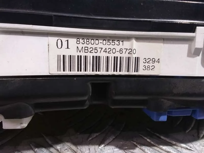 Cuadro Instrumentos para Toyota Avensis Berlina (T25)