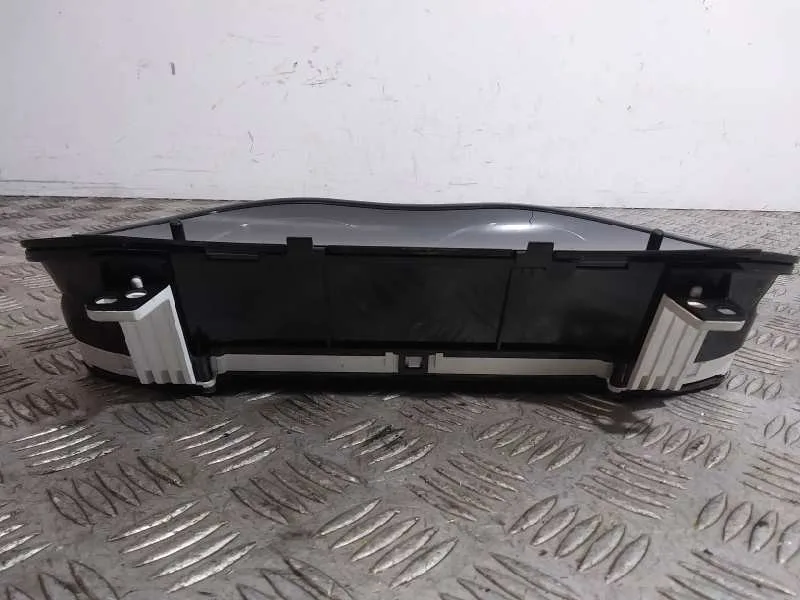 Cuadro Instrumentos para Toyota Avensis Berlina (T25)