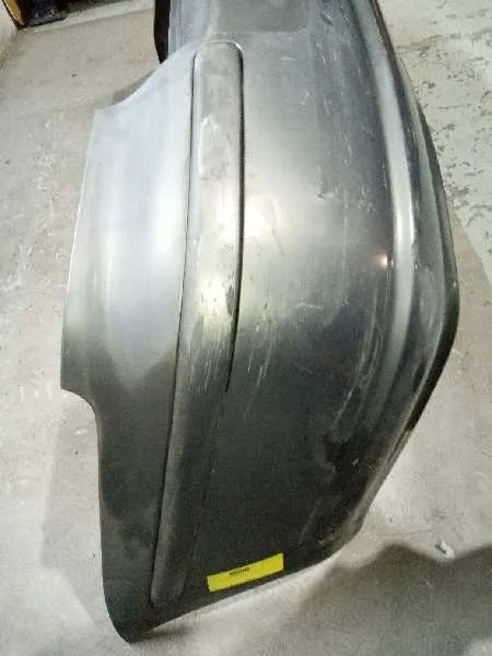 Paragolpes Trasero para Toyota Avensis Berlina (T25)