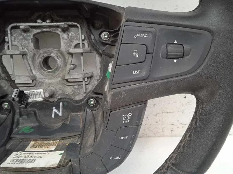 Volante para Peugeot 508