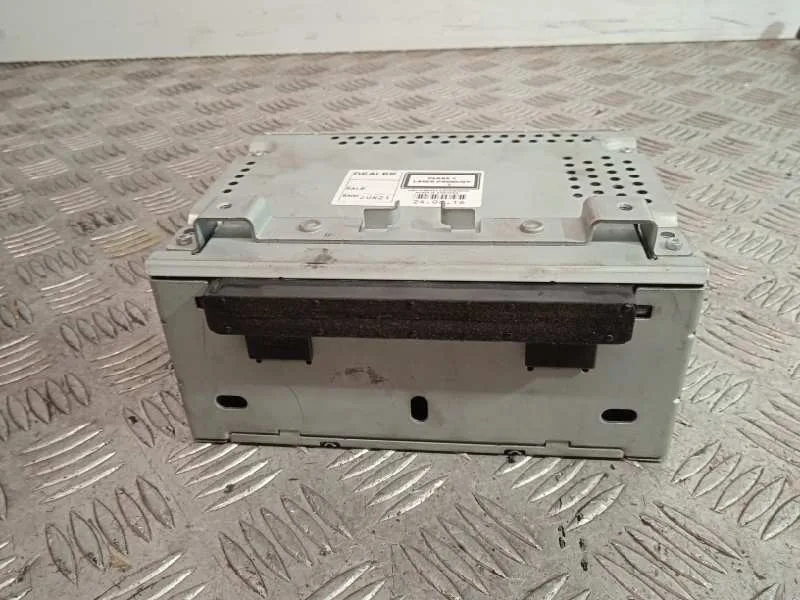 Sistema Audio / Radio Cd para Ford Fiesta (Ccn)