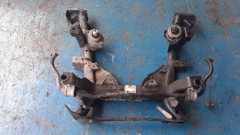 Puente Delantero para Bmw X3 (E83)