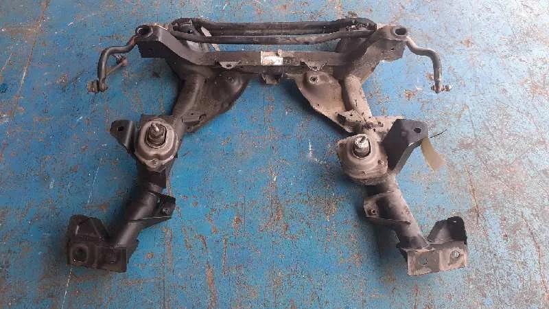 Puente Delantero para Bmw X3 (E83)