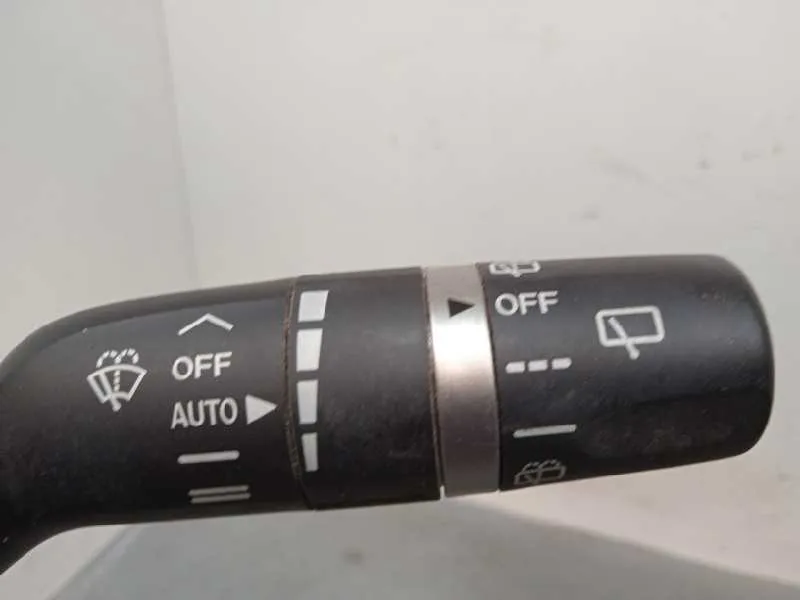 Mando Limpia para Mazda 3 Lim. (Bl)