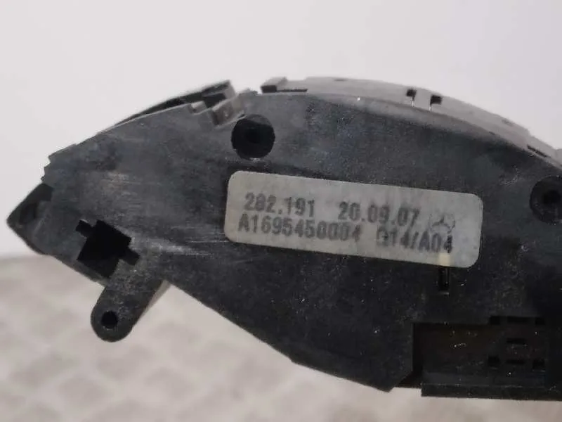 Mando Limpia para Mercedes-Benz Clase A (W169)