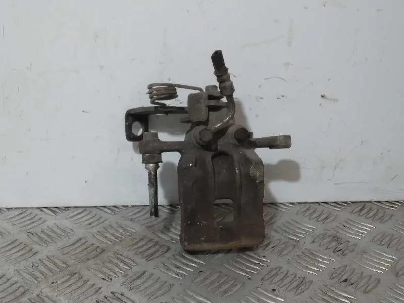 Pinza Freno Trasera Izquierda para Kia Carens ( )