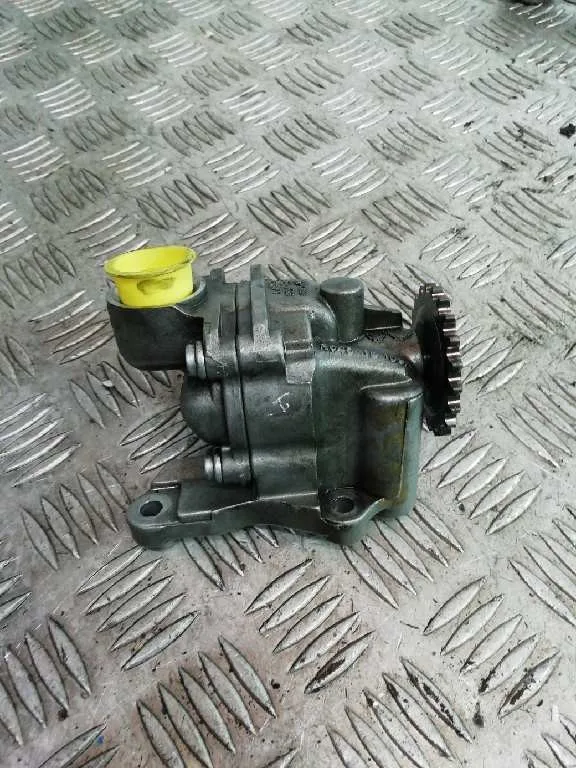 Bomba Aceite para Volkswagen Polo (9N3)