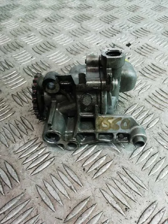 Bomba Aceite para Volkswagen Polo (9N3)