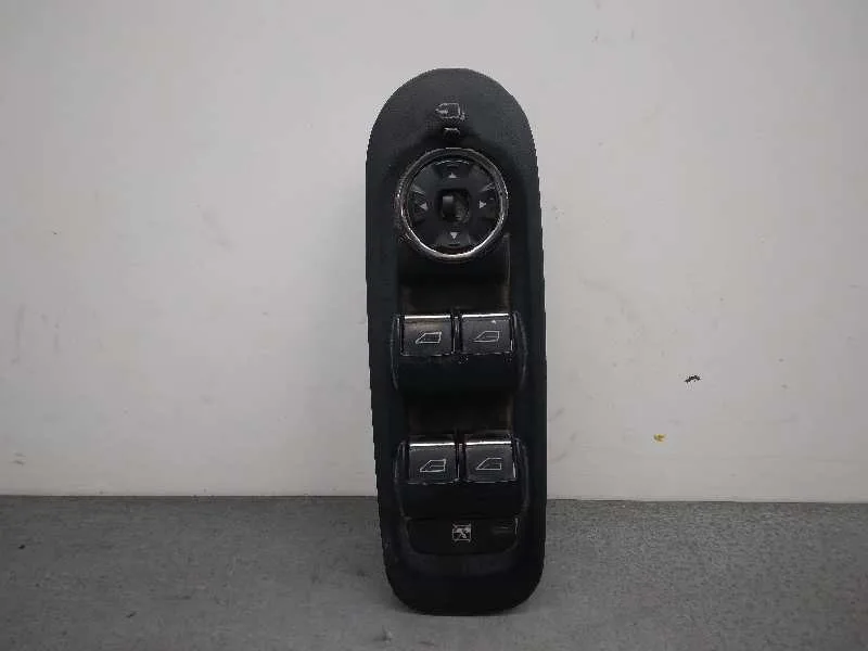 Mando Elevalunas Delantero Izquierdo para Ford Mondeo Ber. (Ca2)