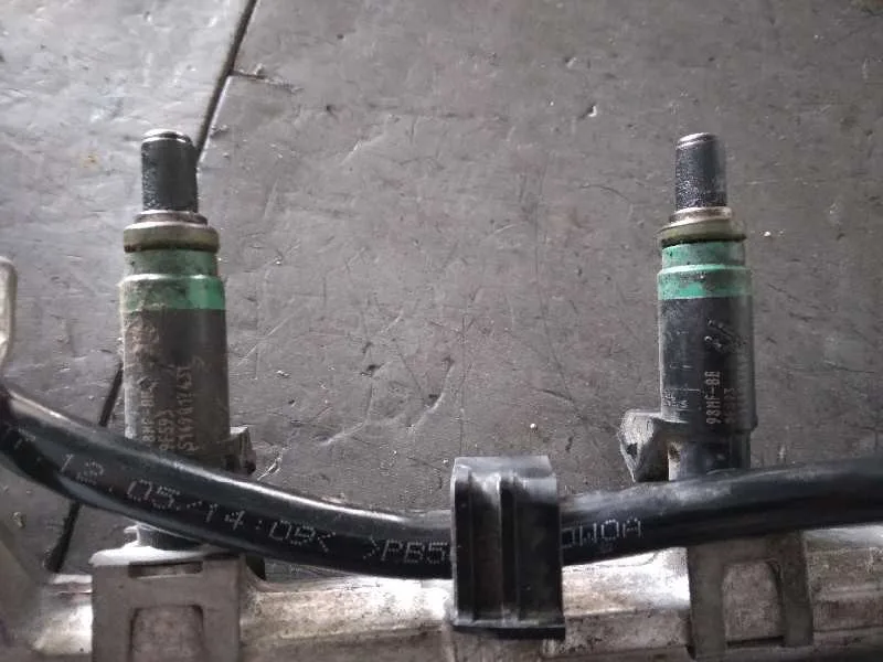 Rampa Inyectora para Ford Focus Berlina (Cap)