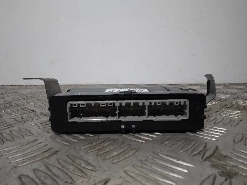 Modulo Electronico para Lexus Is200 (Ds2/Is2)