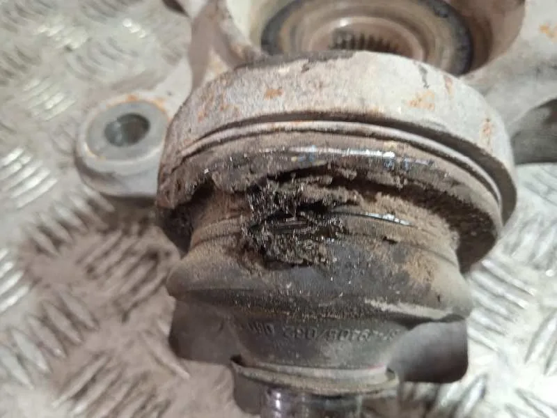 Mangueta Delantera Derecha para Ford Transit Connect