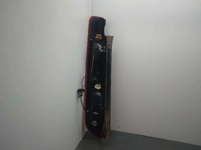 Piloto Trasero Derecho para Ford Focus Lim. (Cb4)
