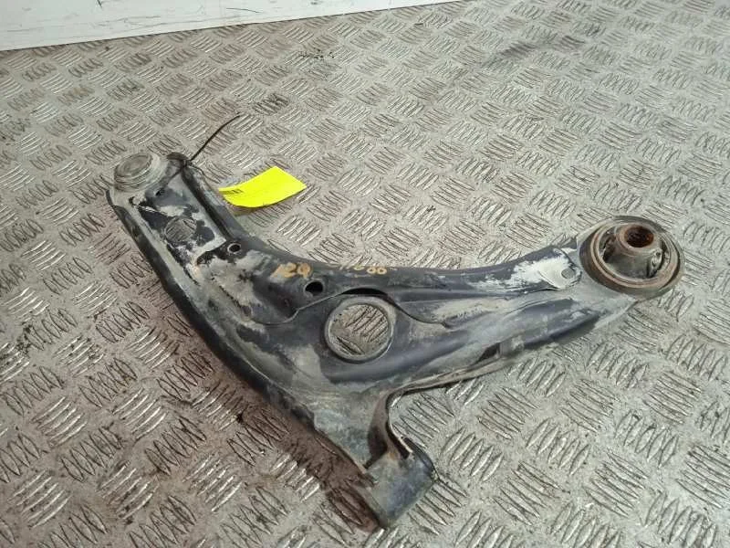 Brazo Suspension Inferior Delantero Izquierdo para Toyota Urban Cruiser