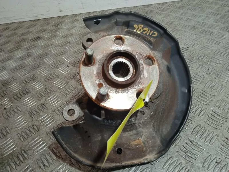 Mangueta Delantera Izquierda para Toyota Urban Cruiser