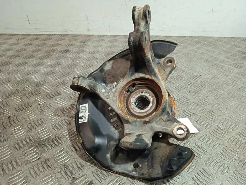 Mangueta Delantera Izquierda para Toyota Urban Cruiser