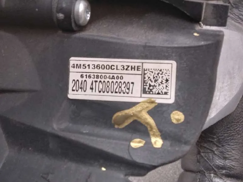 Volante para Ford Focus Lim. (Cb4)