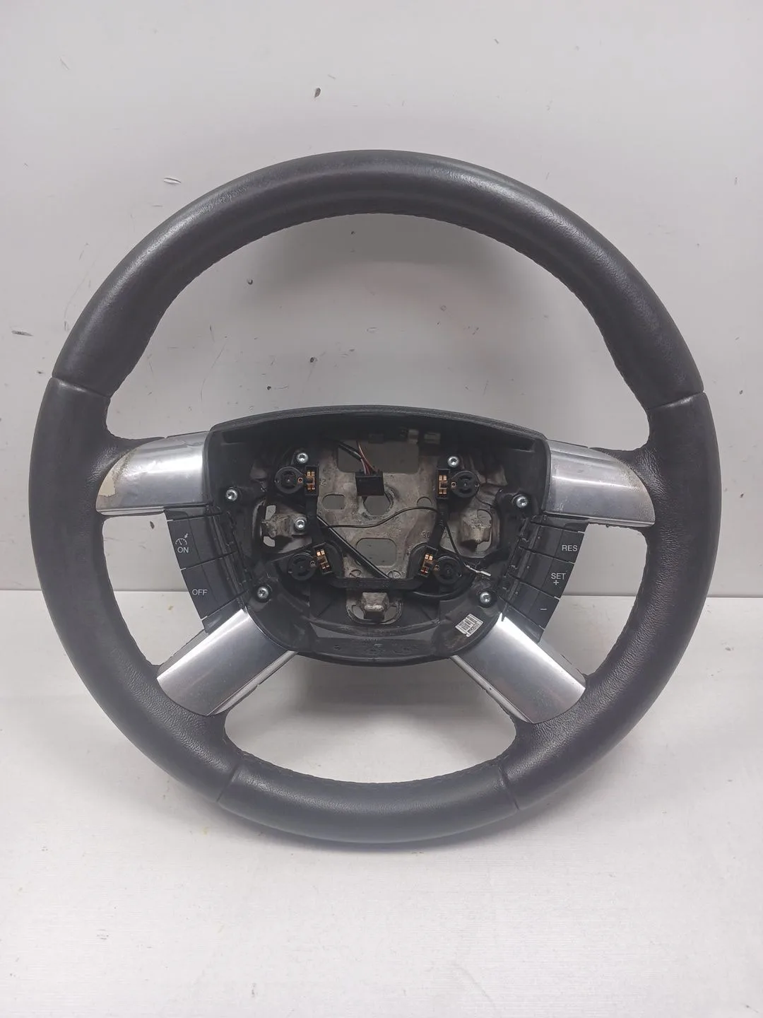 Volante para Ford Focus Lim. (Cb4)