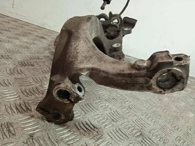 Mangueta Delantera Izquierda para Audi A8 (4E2)