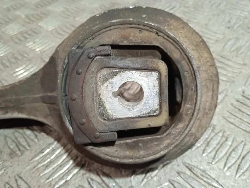 Brazo Suspension Inferior Delantero Derecho para Audi A8 (4E2)