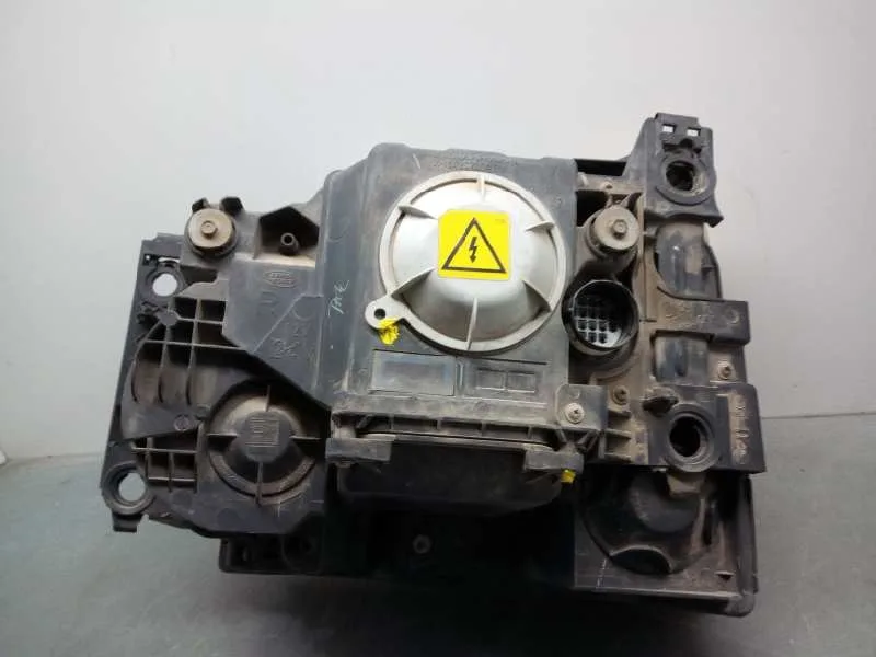 Faro Derecho para Land Rover Discovery