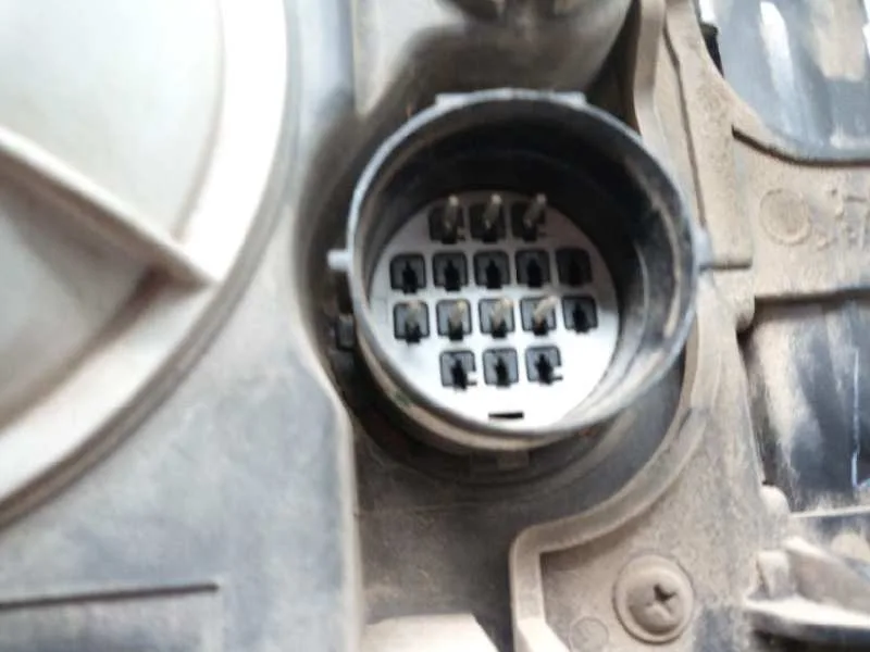 Faro Derecho para Land Rover Discovery