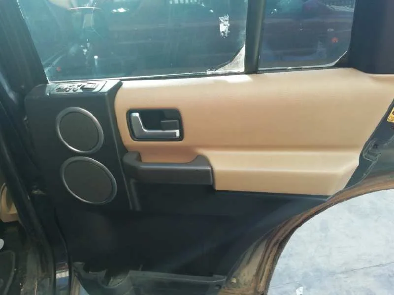 Guarnecido Puerta Trasera Derecha para Land Rover Discovery