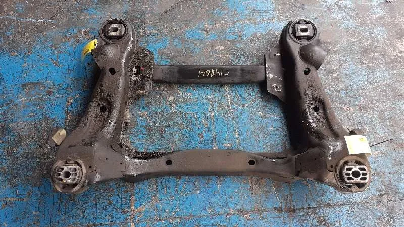 Puente Delantero para Audi A8 (4E2)