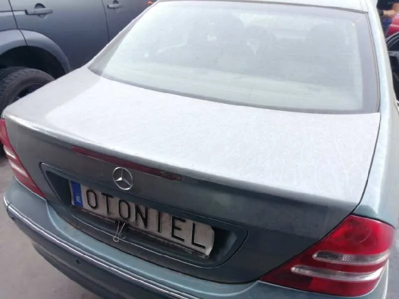 Tapa Maletero para Mercedes-Benz Clase C (W203) Berlina