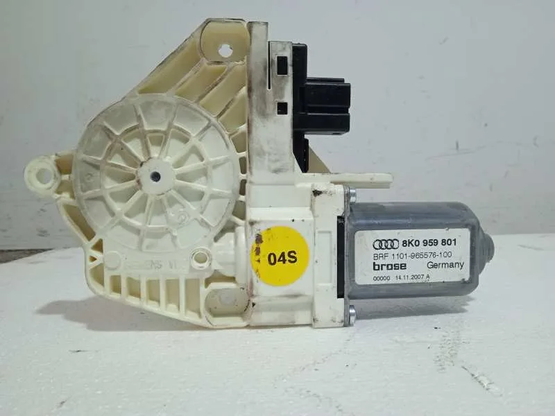 Motor Elevalunas Delantero Izquierdo para Audi A4 Ber. (B8)