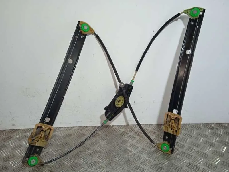 Elevalunas Delantero Izquierdo para Audi A4 Ber. (B8)