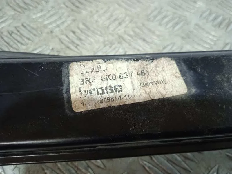Elevalunas Delantero Izquierdo para Audi A4 Ber. (B8)