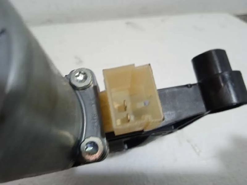 Motor Elevalunas Delantero Derecho para Skoda Octavia Combi (5E5)