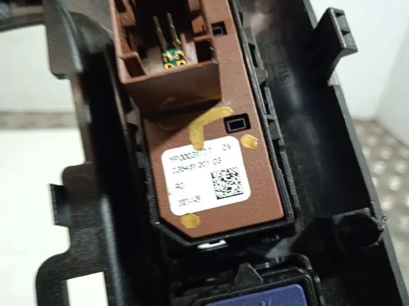 Interruptor para Opel Corsa F