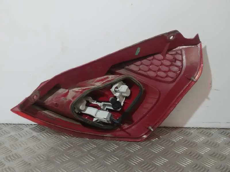 Piloto Trasero Izquierdo para Ford Fiesta (Cb1)