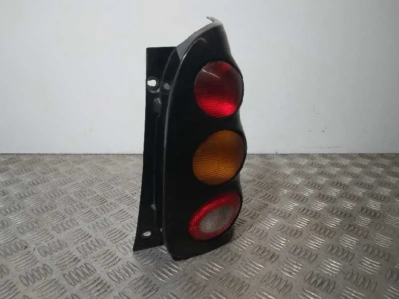 Piloto Trasero Derecho para Smart Micro Compact Car