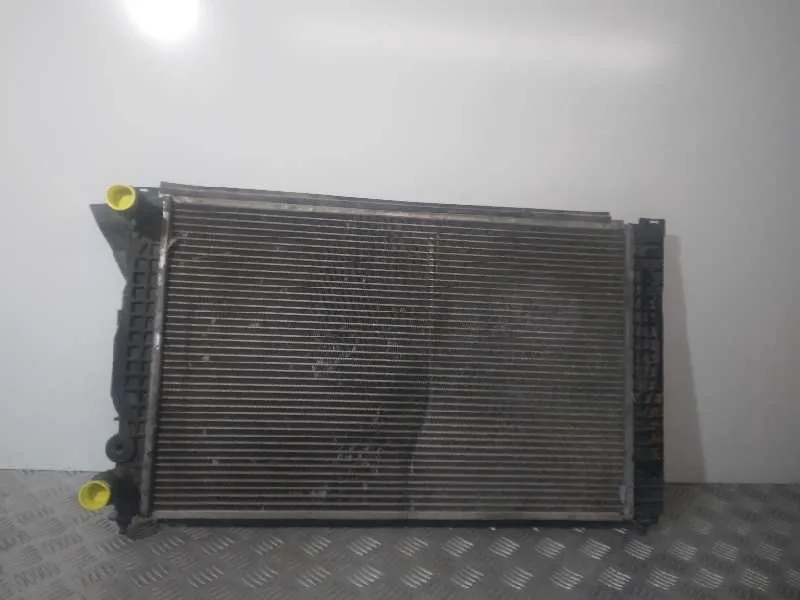 Radiador Agua para Volkswagen Passat Berlina (3B3)