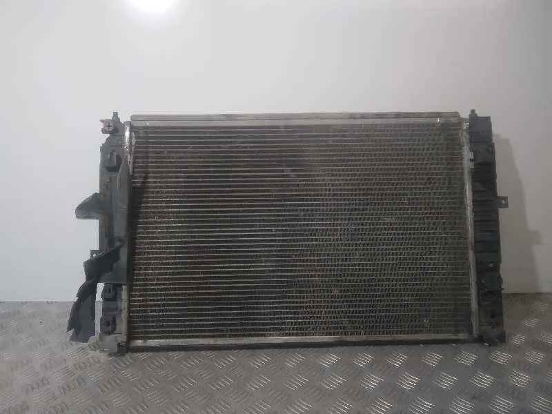Radiador Agua para Volkswagen Passat Berlina (3B3)