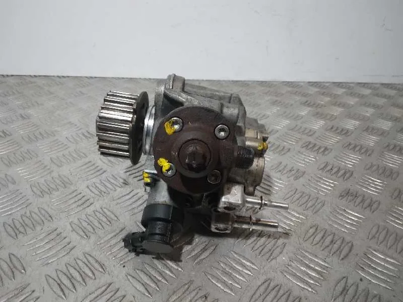 Bomba Inyeccion para Ford Transit Courier