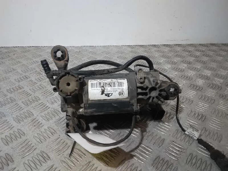 Bomba Suspension para Audi A8 (4E2)