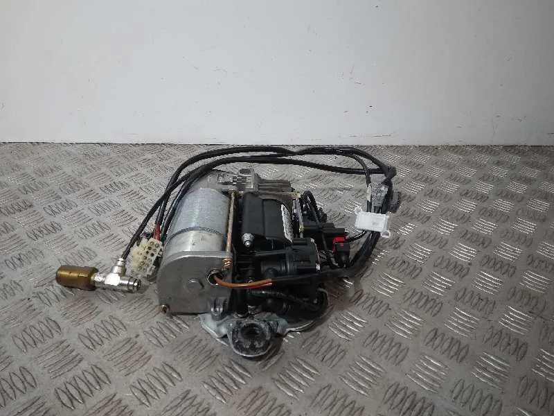 Bomba Suspension para Land Rover Range Rover (Lm)