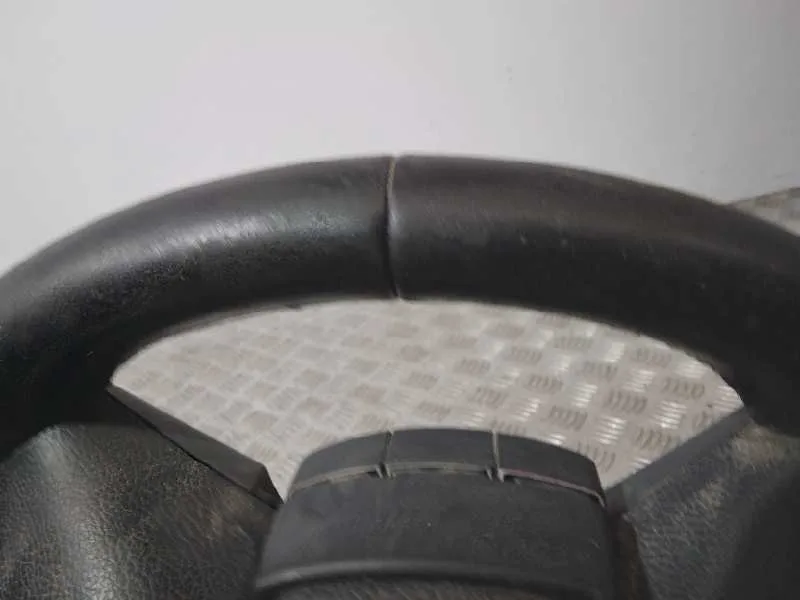 Volante para Kia Carens ( )