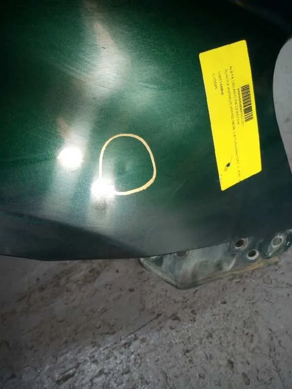 Aleta Delantera Derecha para Toyota Avensis Verso (M20)