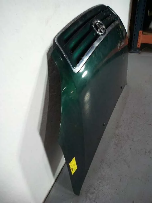 Capot para Toyota Avensis Verso (M20)