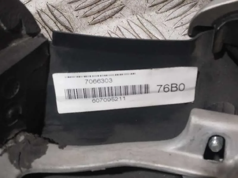 Volante para Toyota Auris