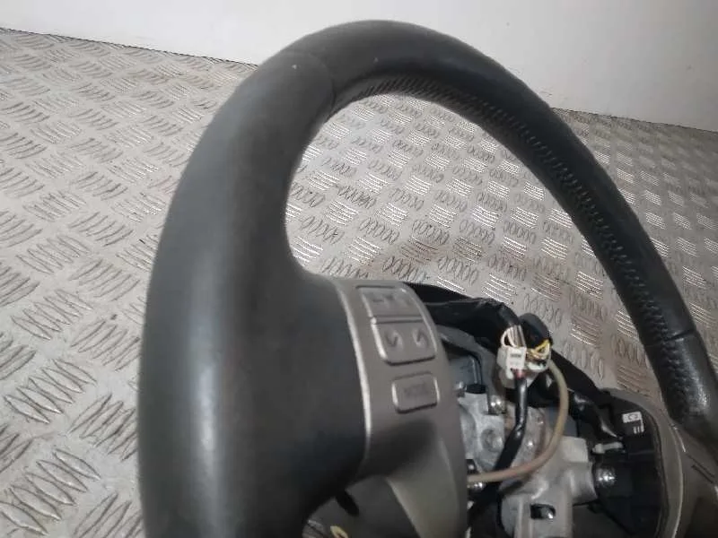 Volante para Toyota Auris