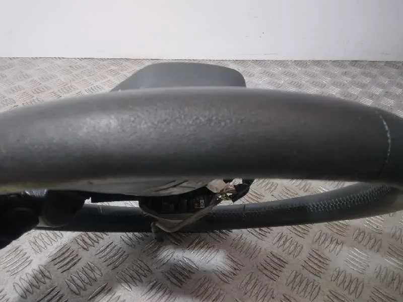 Volante para Toyota Auris